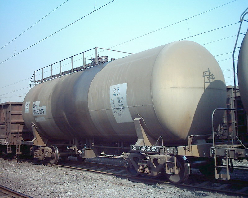 J_3532 G70H.jpg